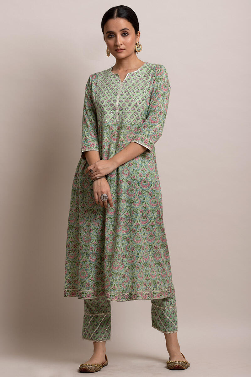 Gulzar Zeinab Kurta