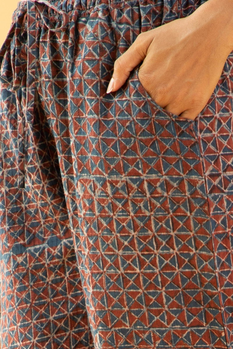 Sehra Suhana Akola Farsi
