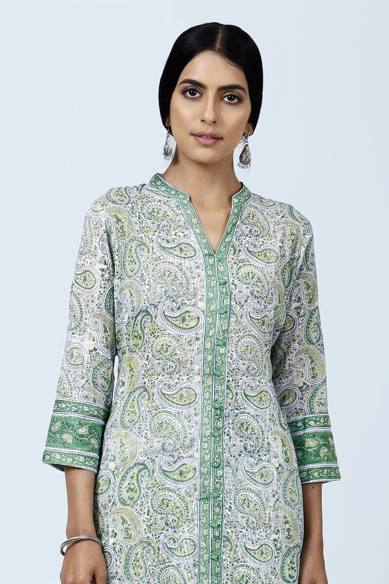 Pardeiza Nazia Kurta