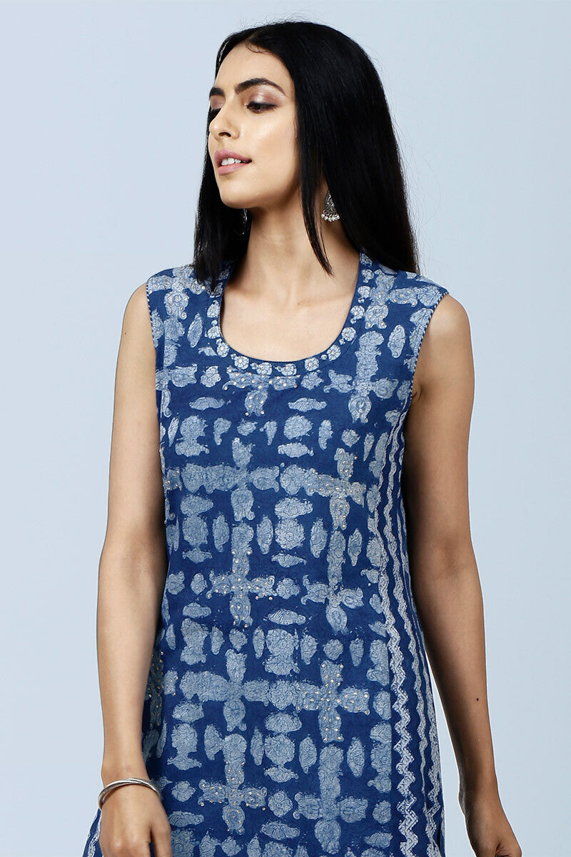 Nur Tara Kurta