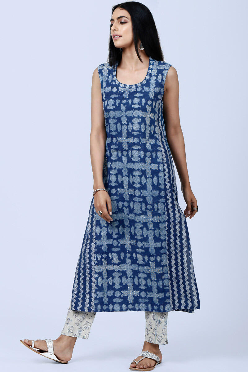Nur Tara Kurta