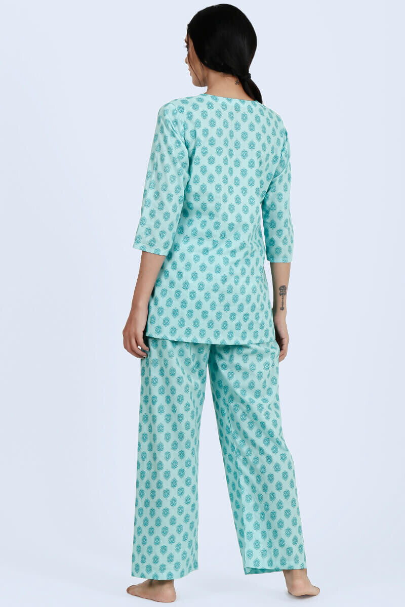 Turq nightsuit
