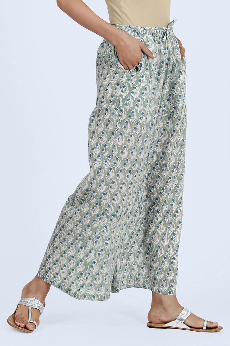 Pardeiza Afroza Palazzo