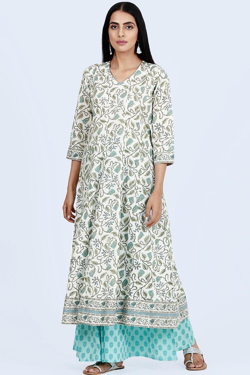 Gulbagh Zehra Kurta