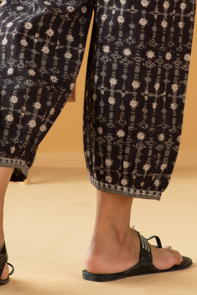 Sehra Farhat Izhaar Pants