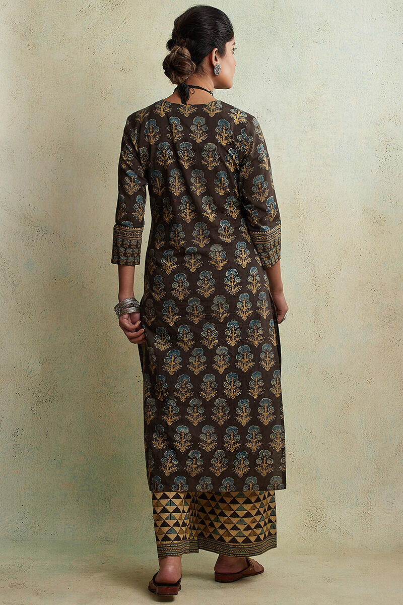 Mahroush Aalia Ajrak Kurta