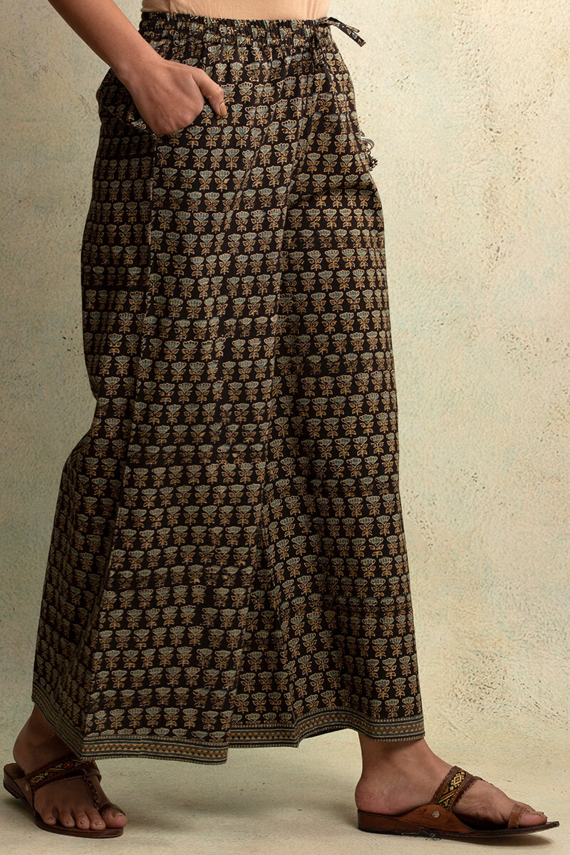 Mahroush Jia Ajrak Palazzo