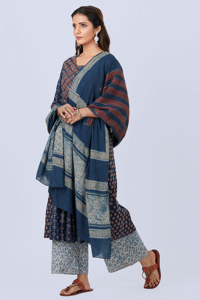 Indigo red dupatta