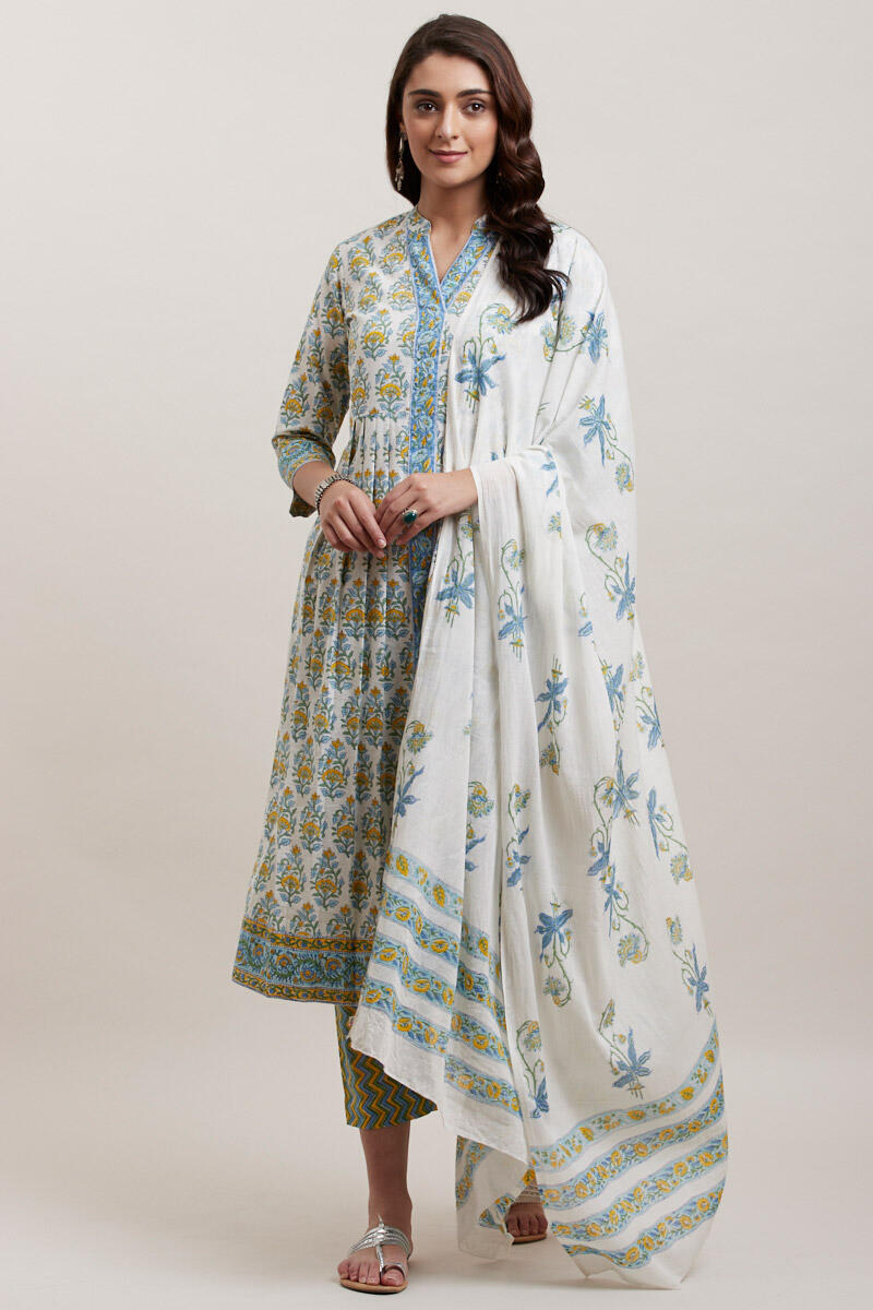 Mehtab Nilofar Kurta
