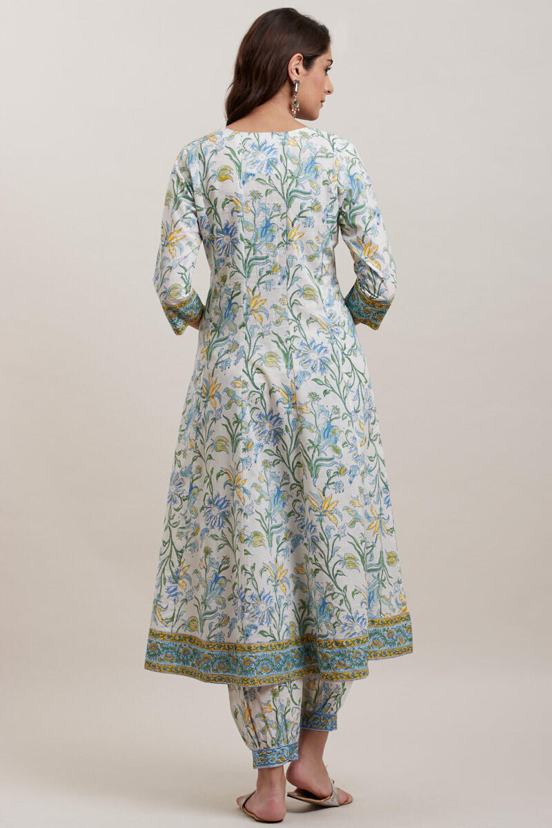 Mehtab Shahida Kurta