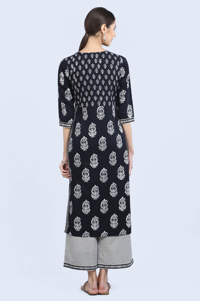 Mirza Tara Kurta