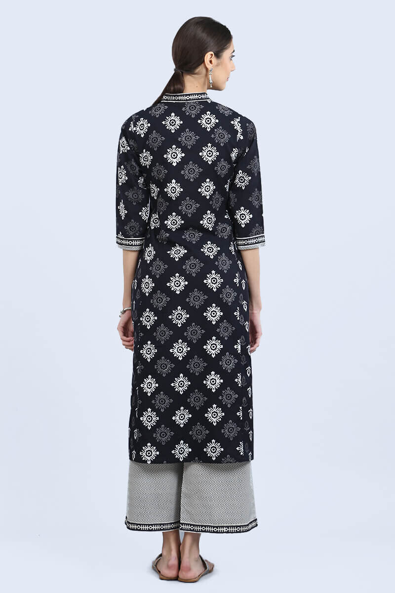 Mirza Tara Kurta