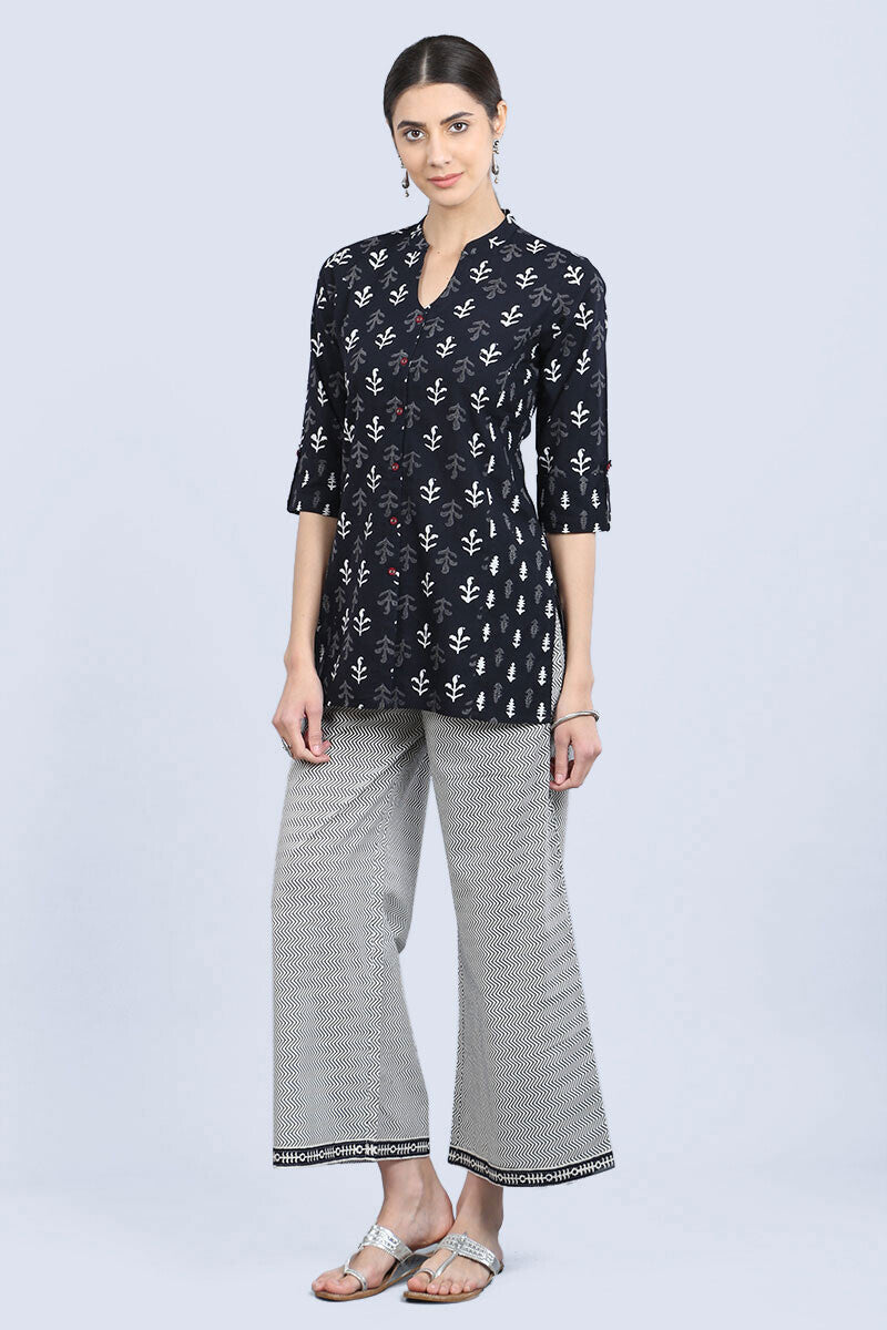 Mirza Zareen Kurti