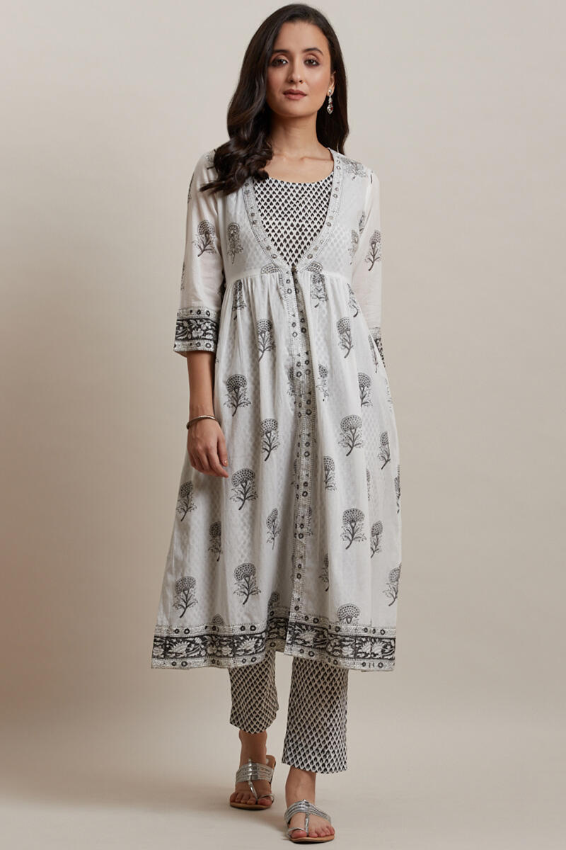 Mumtaz Sahana Kurta