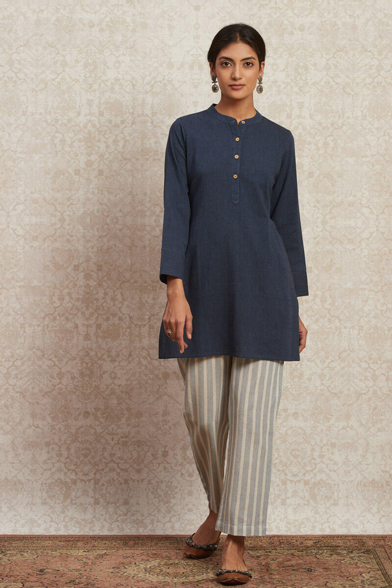 Naadirah Afrah Handloom Kurti
