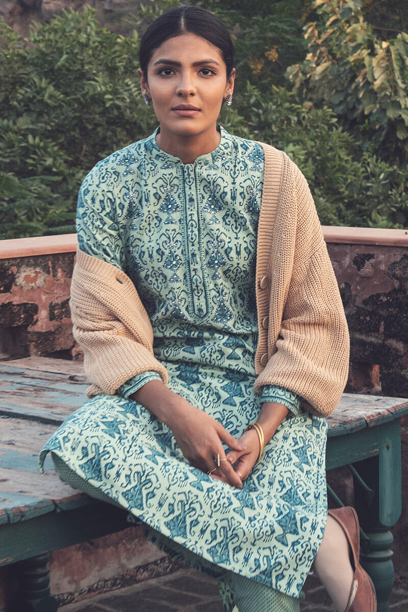 Naadirah Gauhar Kurta