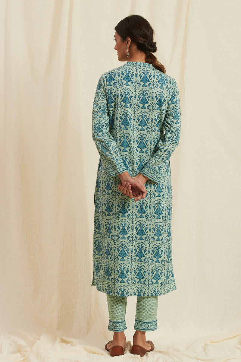 Naadirah Gauhar Kurta