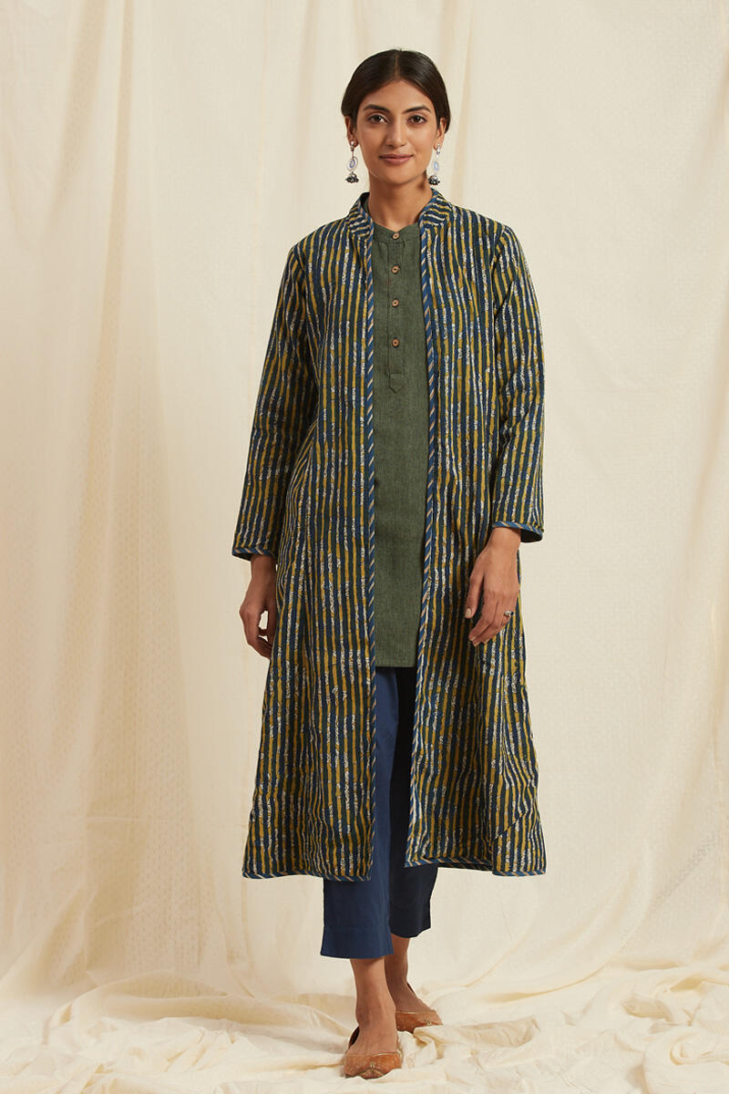 Naadirah Rumaisa Reversible Jacket
