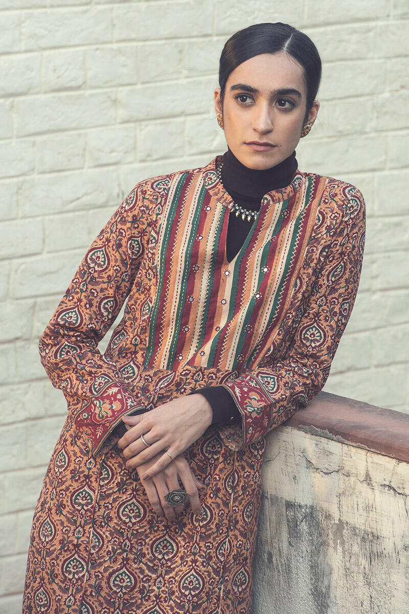 Naadirah Sahira Kurta