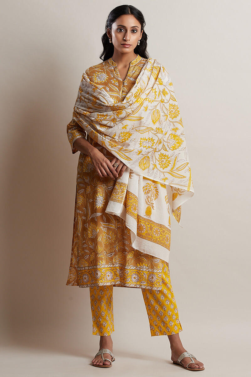 Nafees Mahi Dupatta