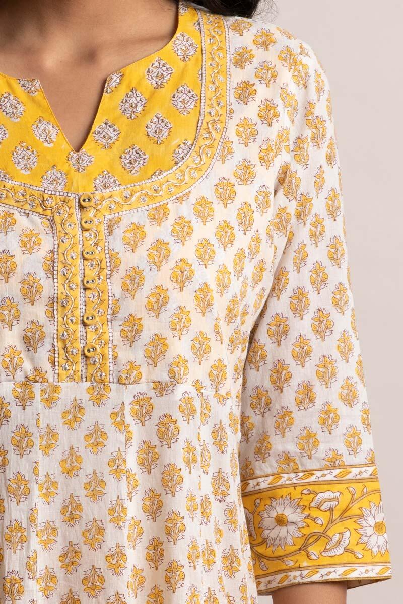 Nafees Mahi Kurta