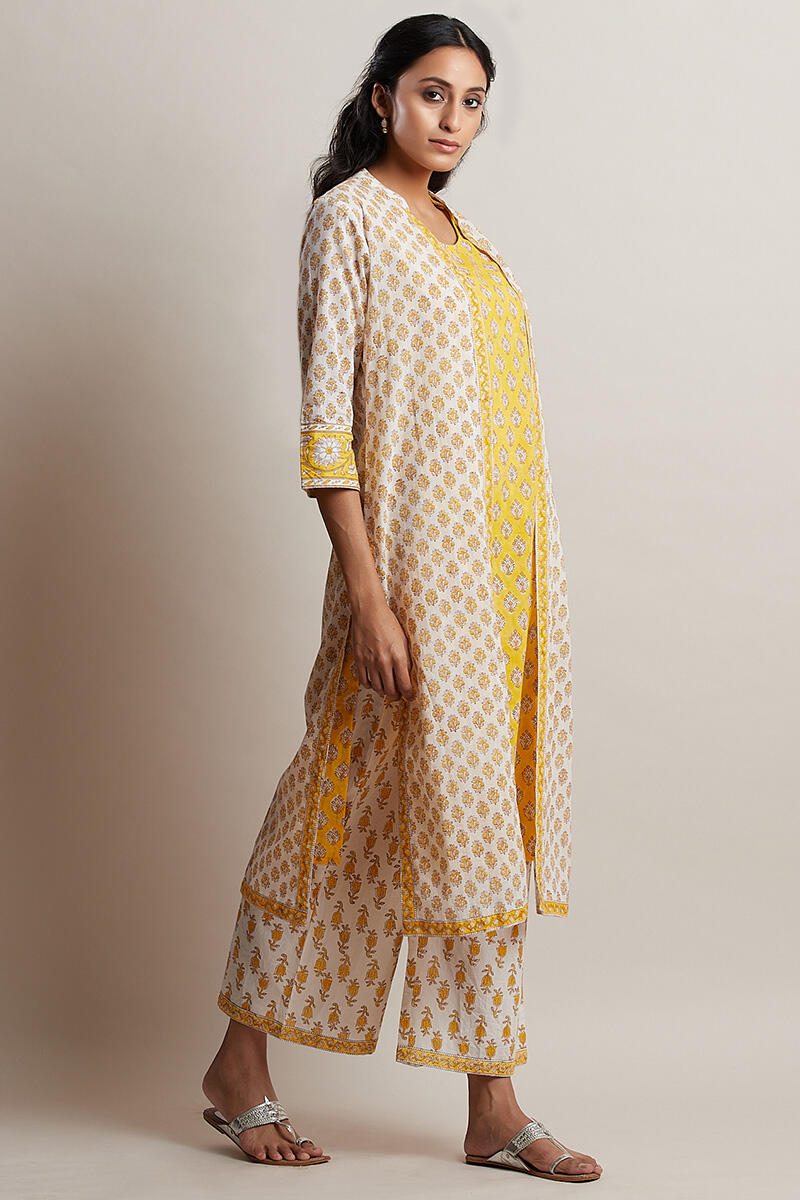Nafees Maya Kurta