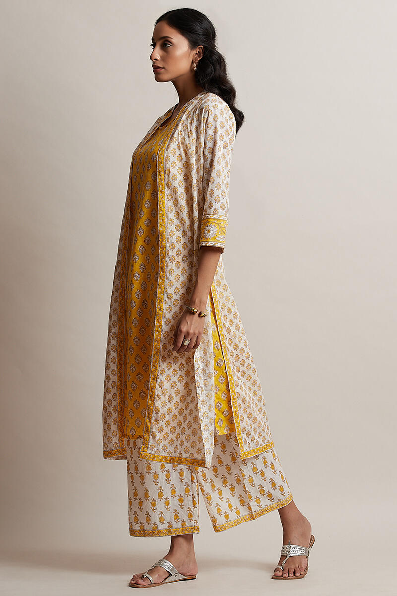 Nafees Maya Kurta