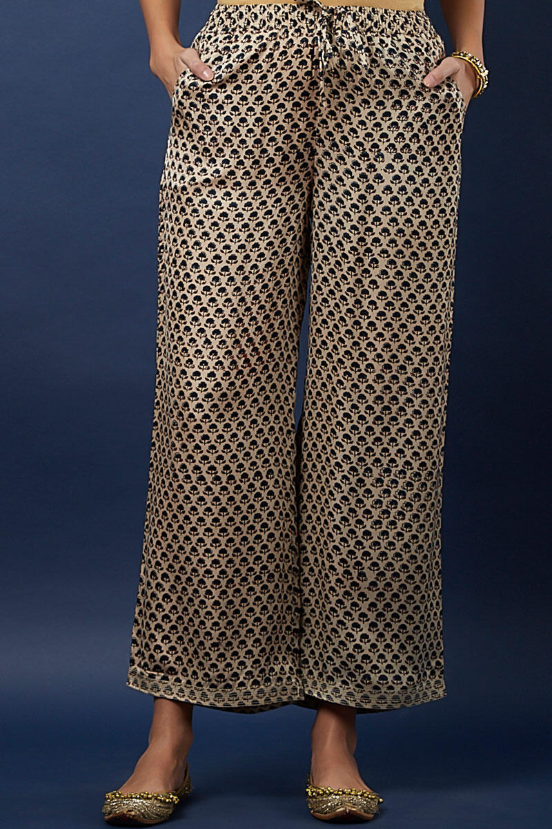 Ajrak silk