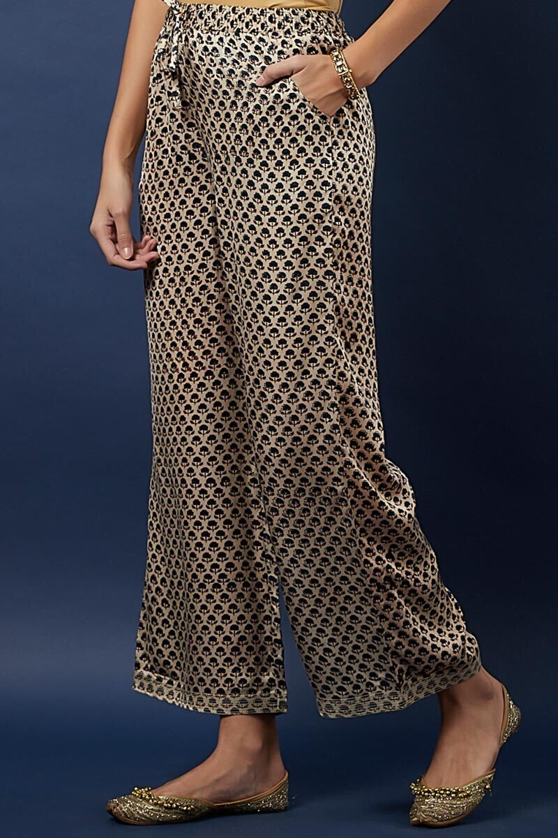 Ajrak silk
