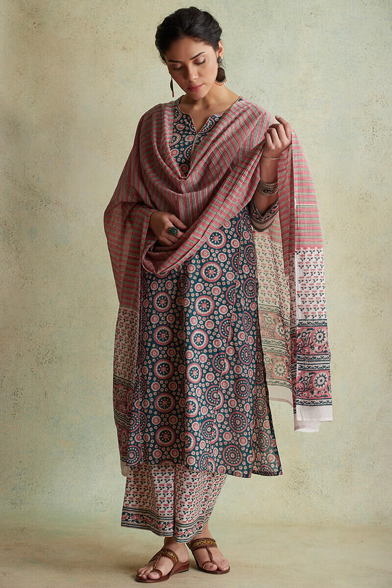 Nausheen Farah Block Printed Farsi