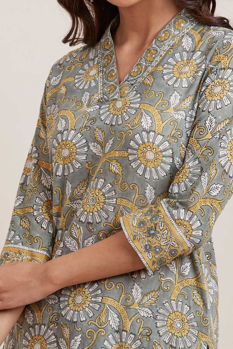 Nausheen Ruhi Short Kurta