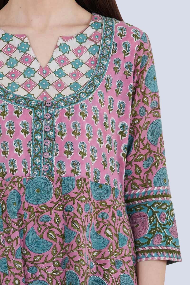 Nazm Arfa Kurta