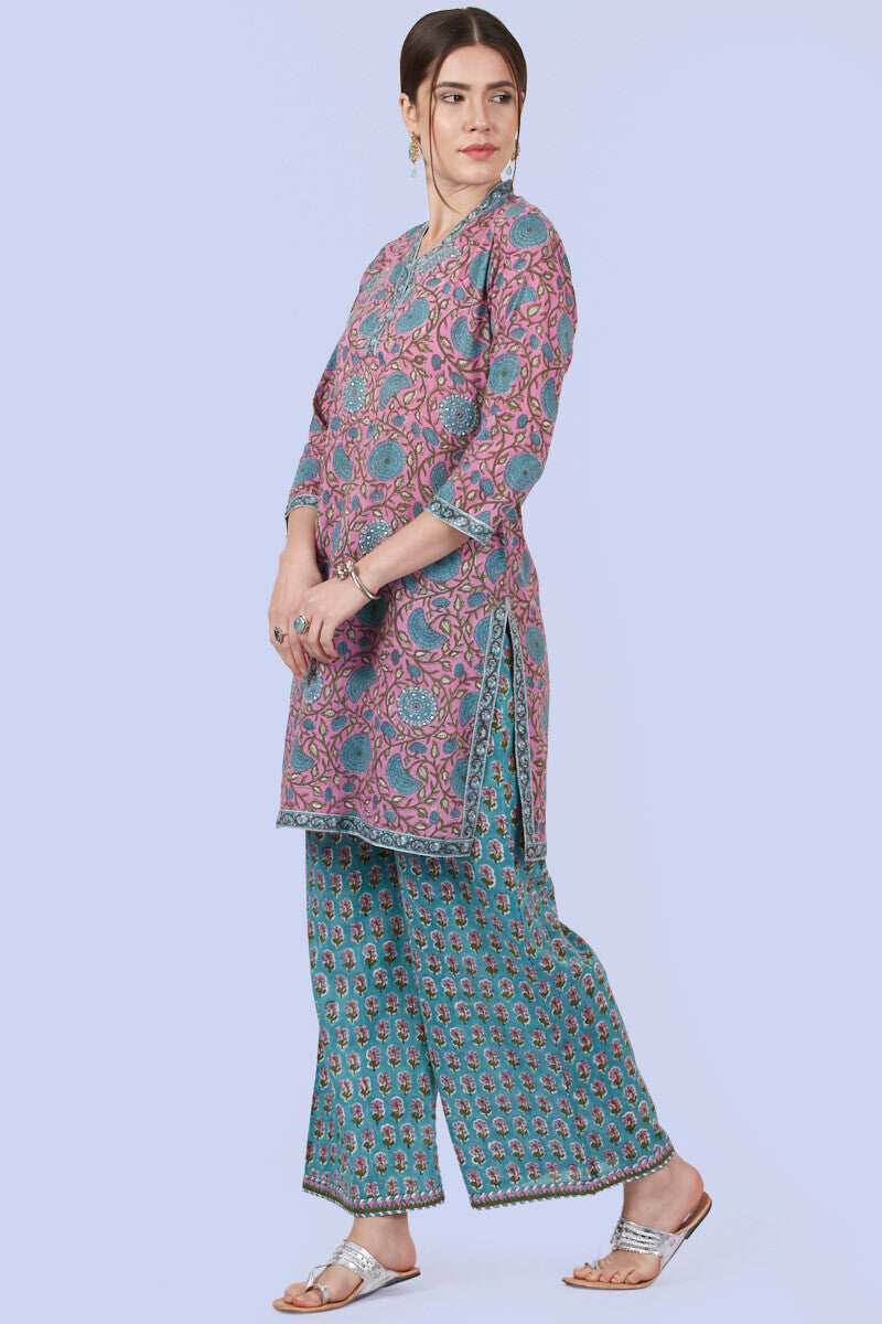 Nazm Mirza Kurta