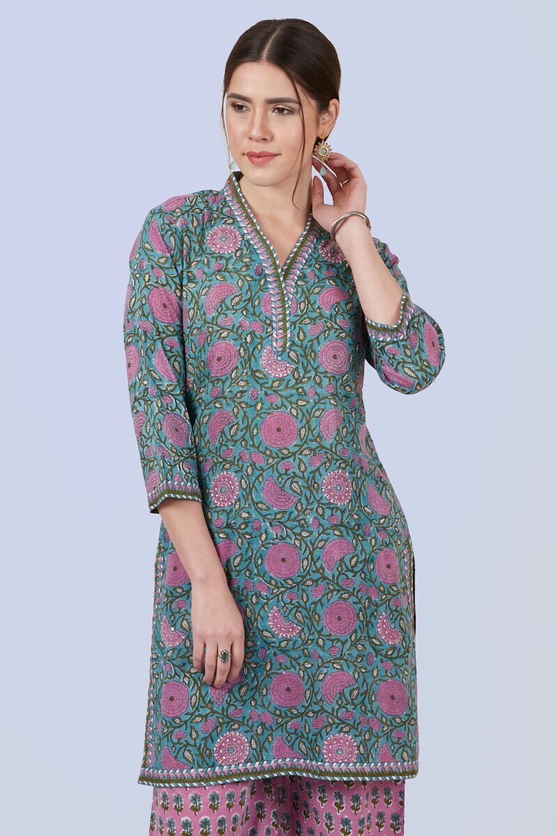 Nazm Ruhani Kurta