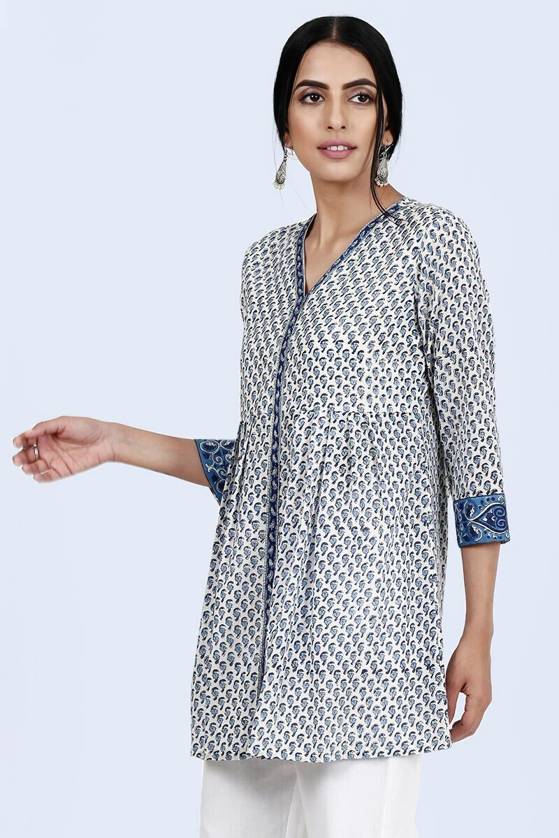 Open blue buti kurti