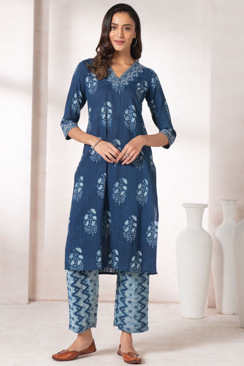 Noor Rumaisa Akola Kurta