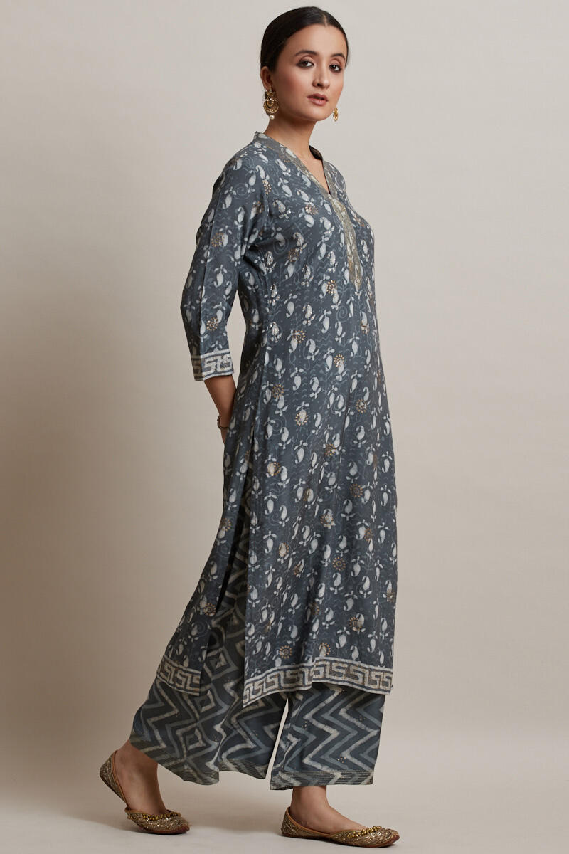 Nur Jannat Kurta