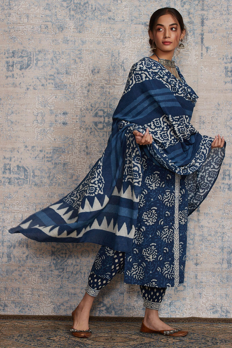 Nurtaj Kashaf Izhaar Pants