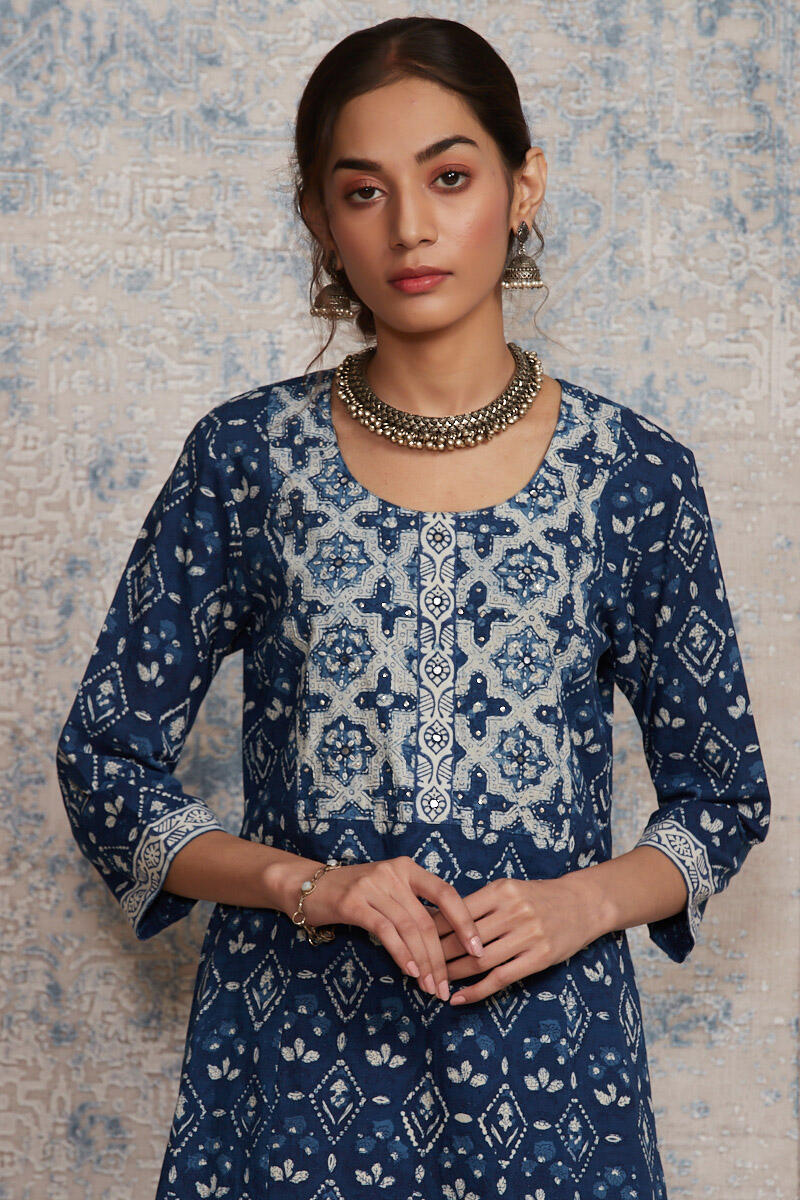 Nurtaj Mehnaz Kurta
