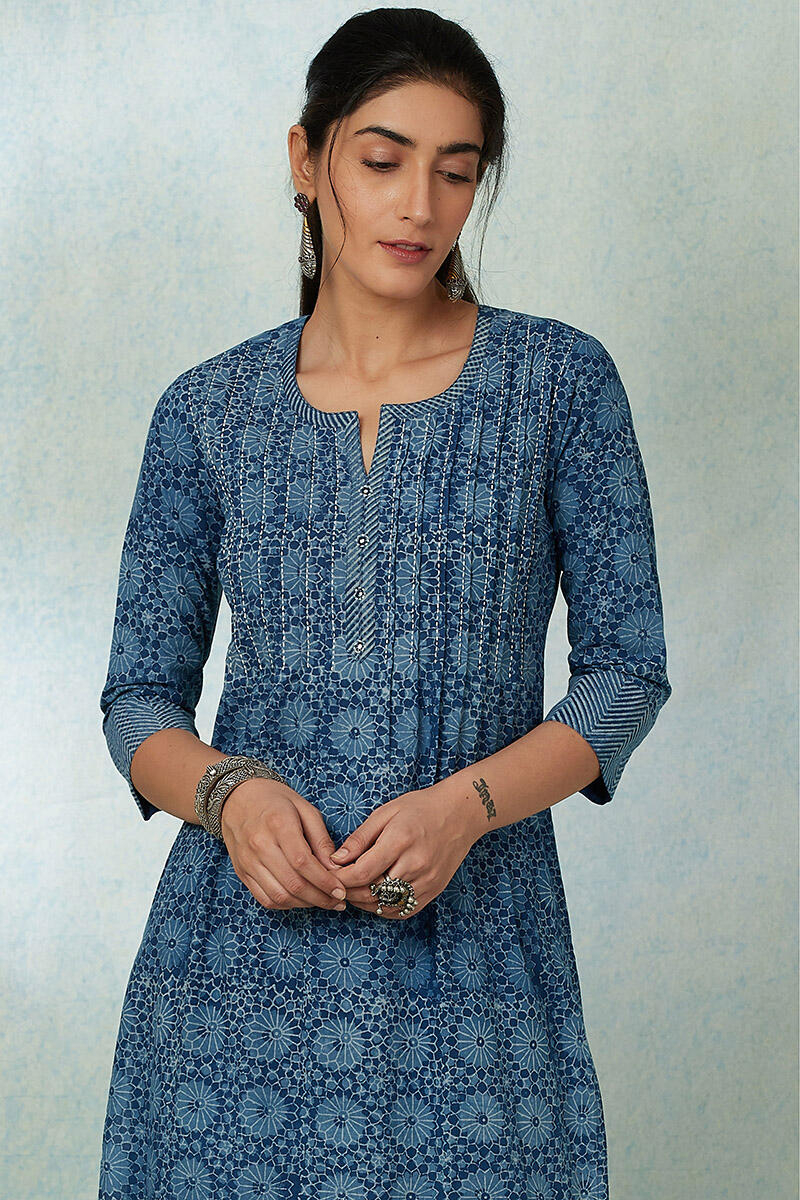 Nurtaj Nuzakat Indigo Kurta