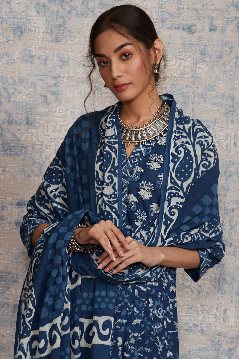 Nurtaj Zahida Dupatta