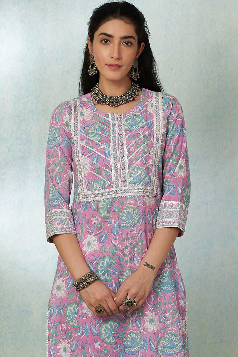 Nusrat Jahan Nida Gota Kurta