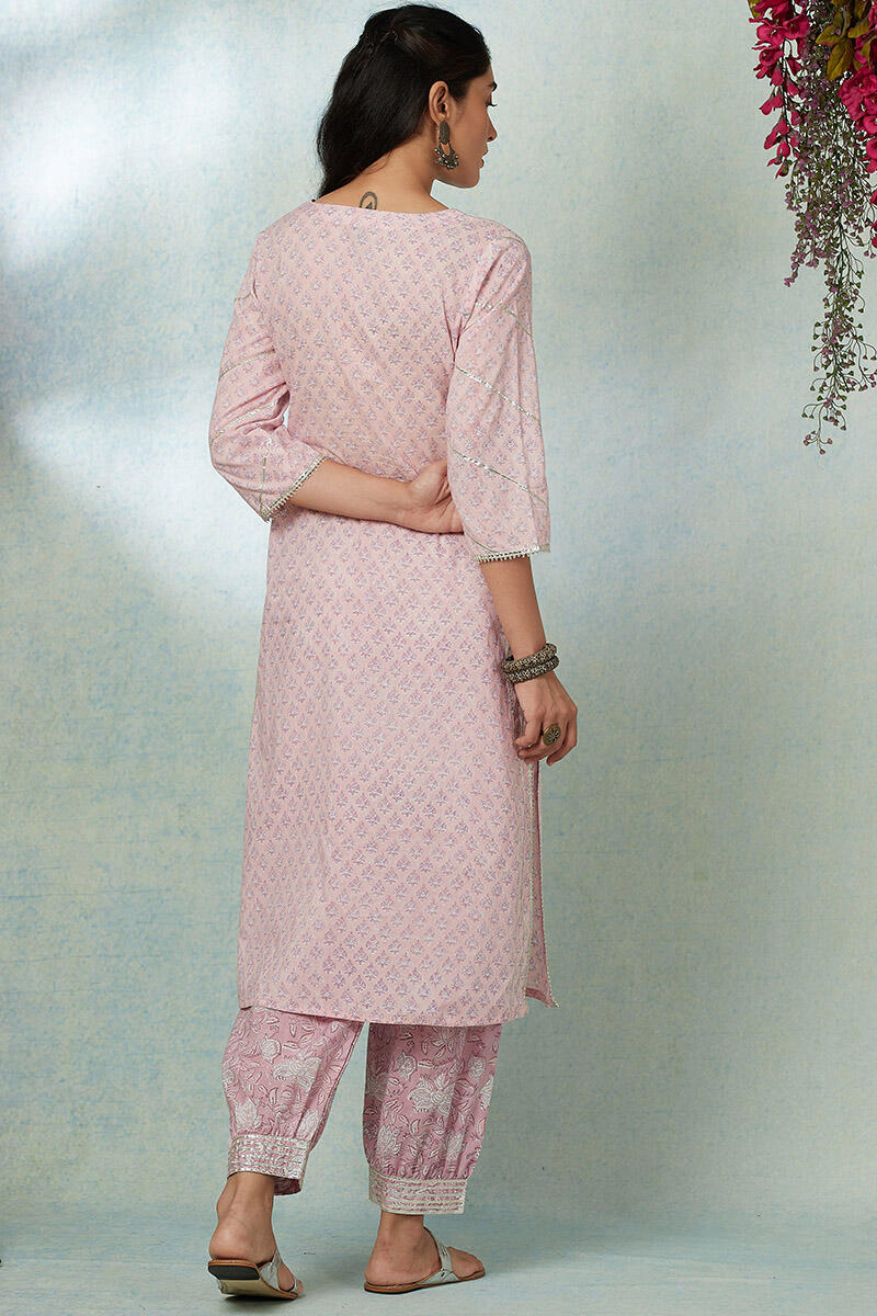 Nusrat Jahan Saira Gota Kurta