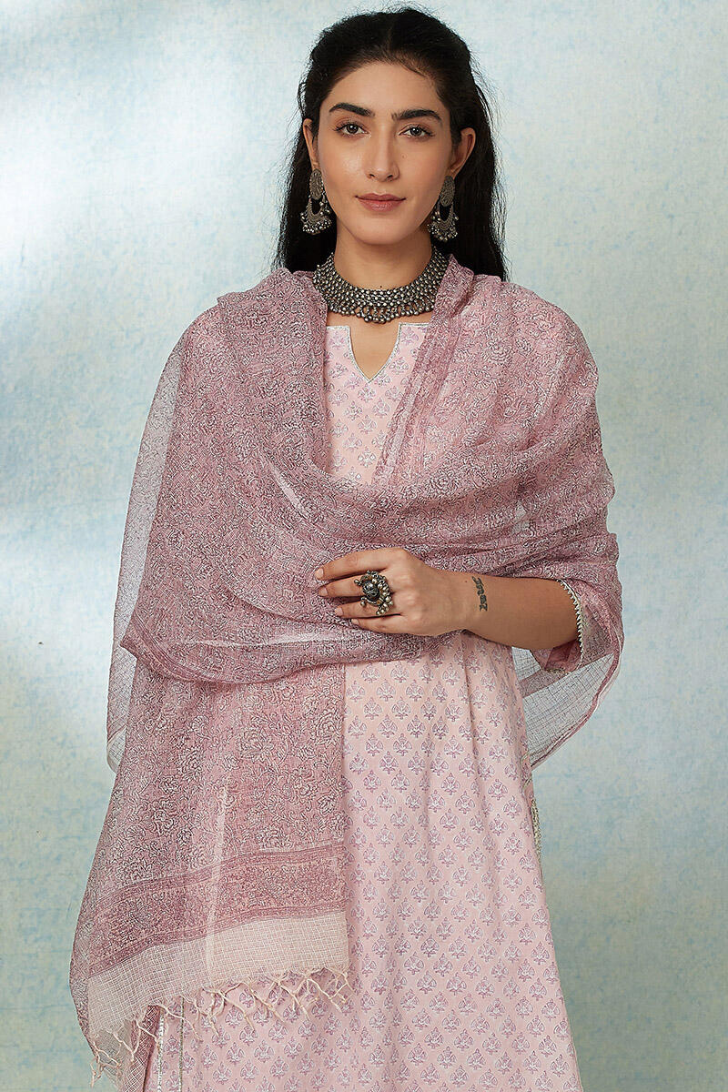 Nusrat Jahan Saira Kota Dupatta