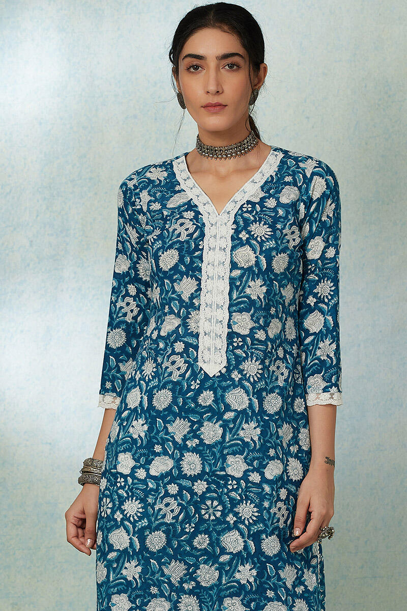 Nusrat Jahan Zareena Lace Kurta