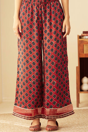 Mehrunissa Farah Red Farsi