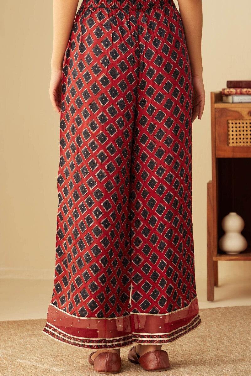 Mehrunissa Farah Red Farsi