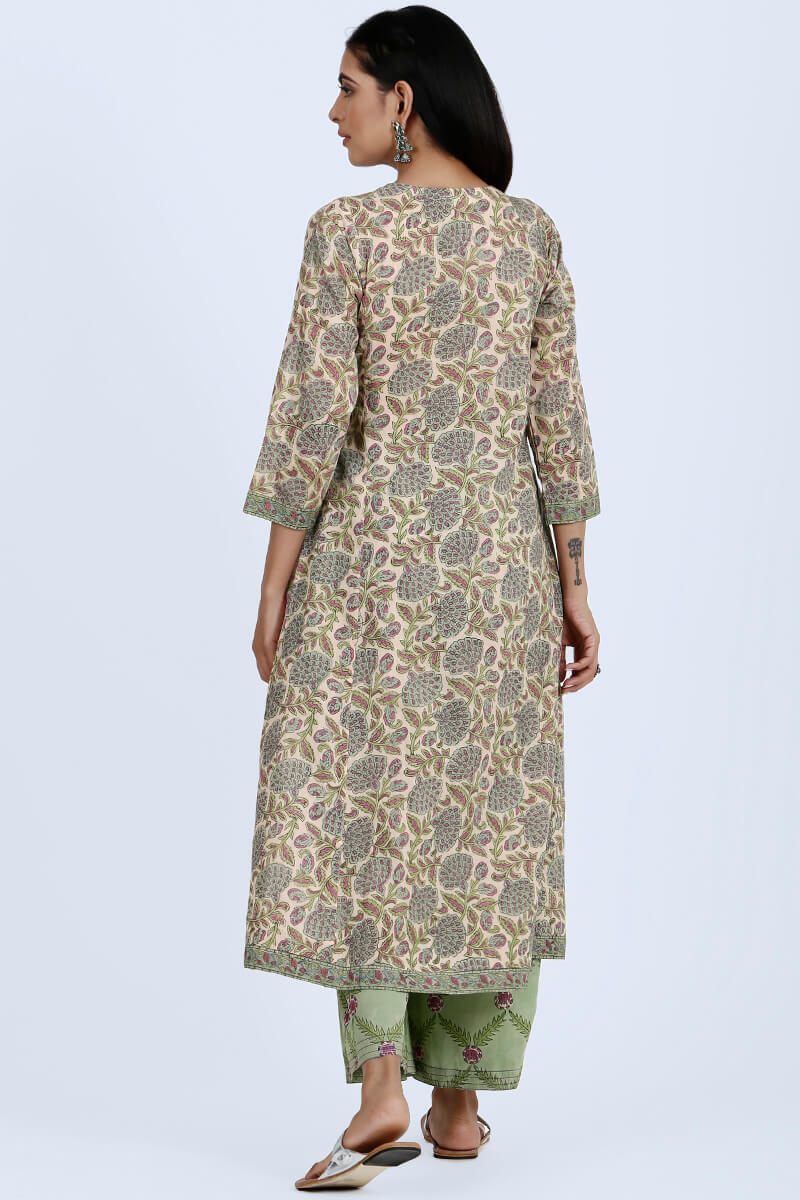 Pardeiza Nuzakat Kurta
