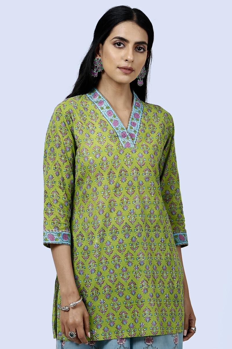 Green mughal kurti