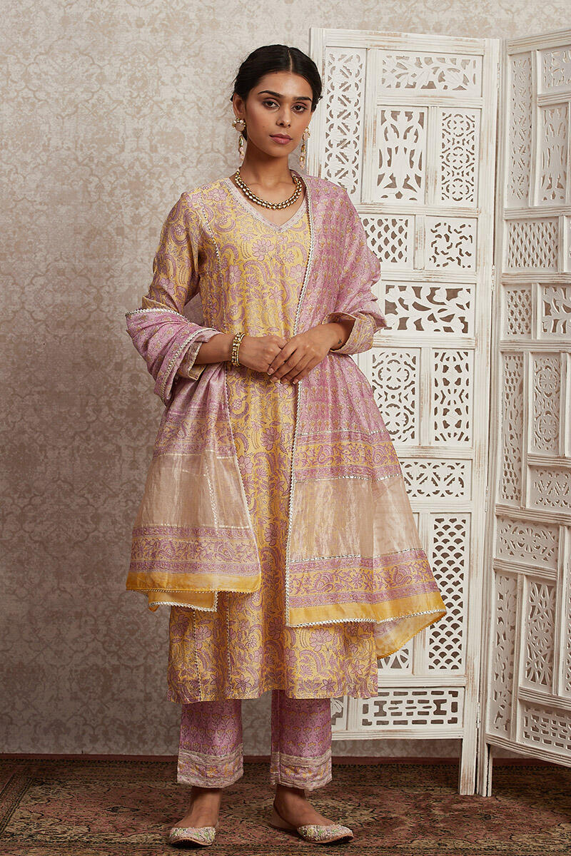 Parinaz Gulnar Chanderi Dupatta